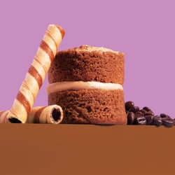 mini cakes coffee